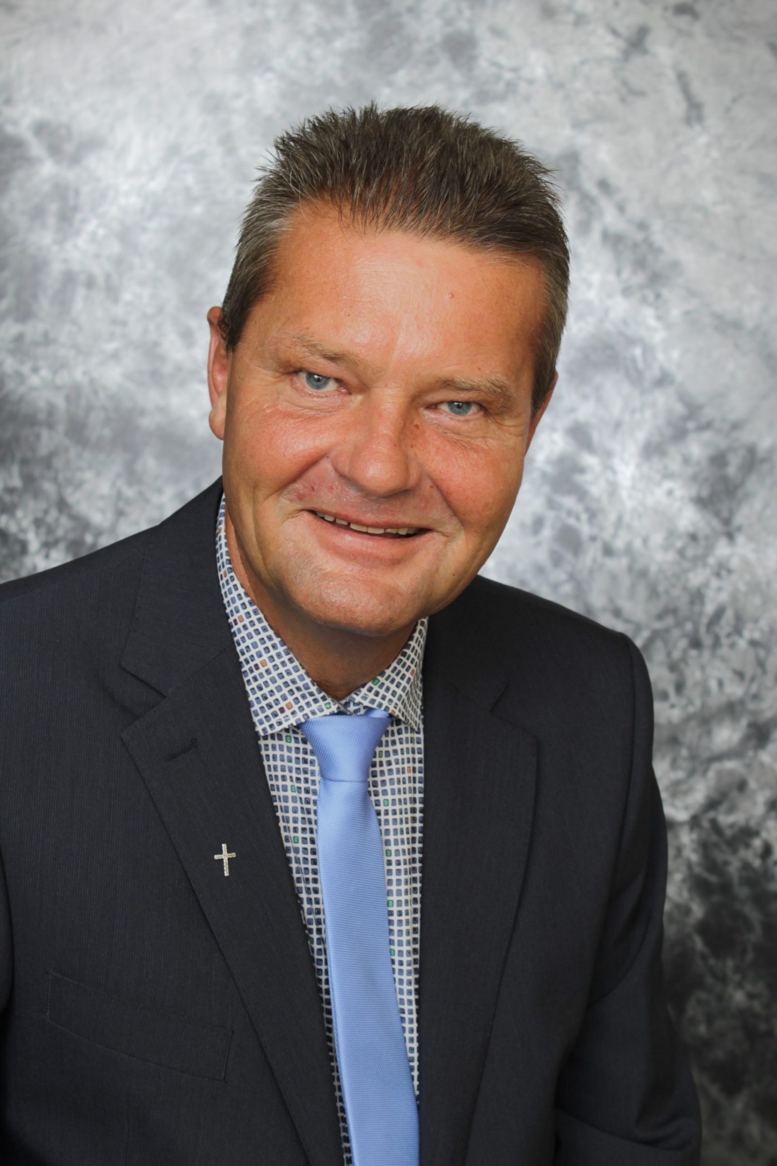 DEKAN MARTIN REUTTER